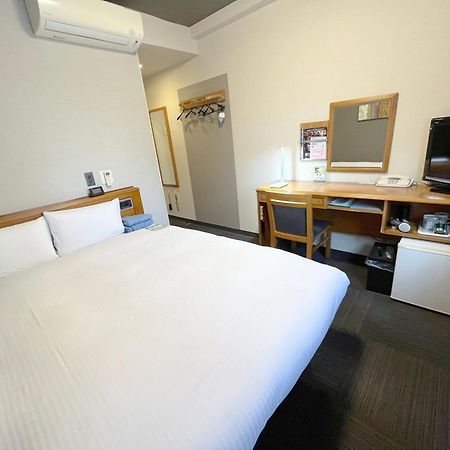 Hotel Route-Inn Naha Asahibashi Eki Higashi מראה חיצוני תמונה
