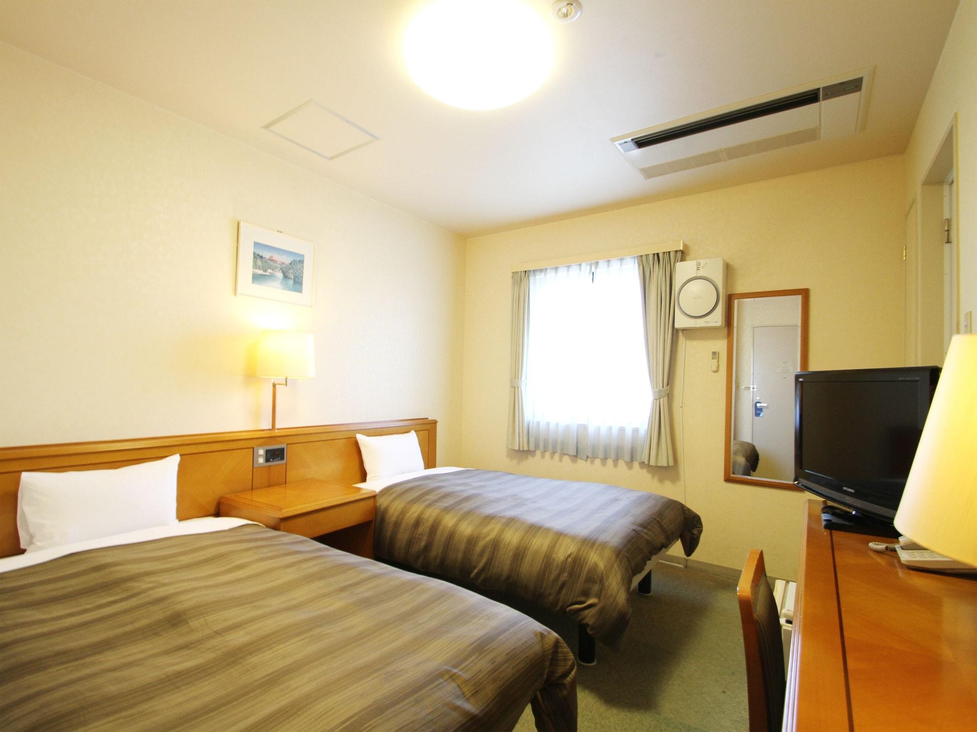 Hotel Route-Inn Naha Asahibashi Eki Higashi מראה חיצוני תמונה