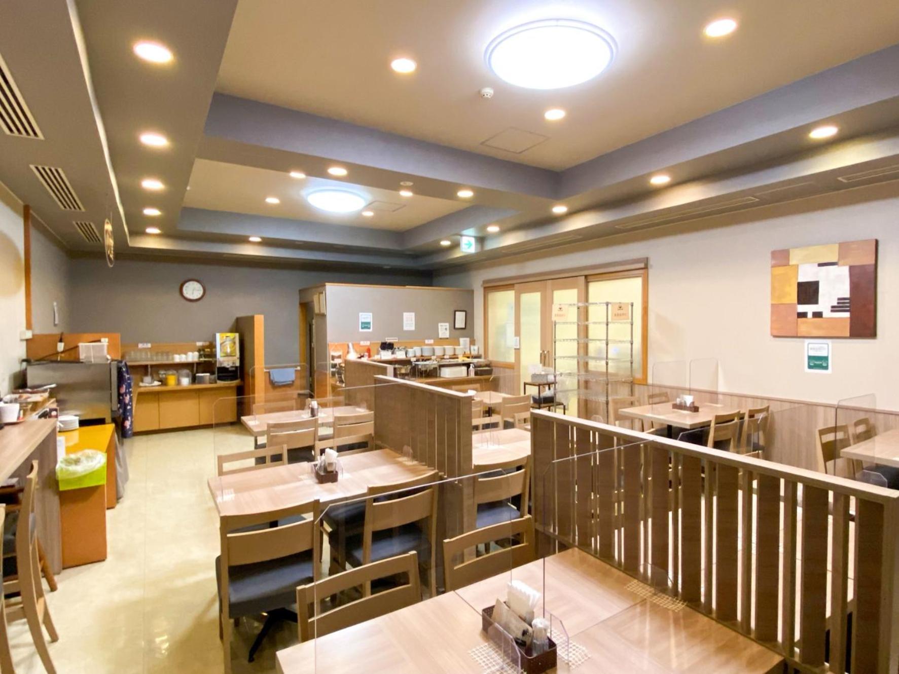 Hotel Route-Inn Naha Asahibashi Eki Higashi מראה חיצוני תמונה